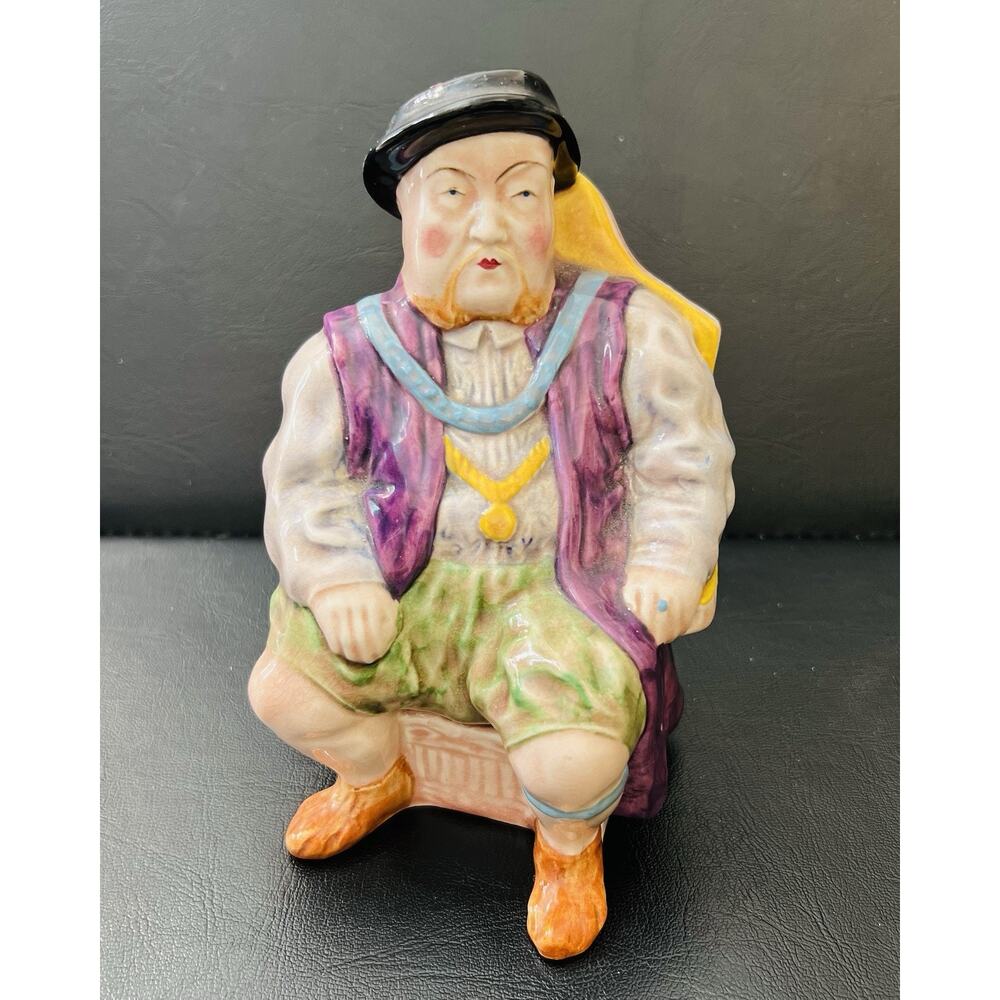 Vintage HENRY the 8th Ceramic Porcelain TEAPOT MELBA WARE Wain & Son Ltd ENGLAND